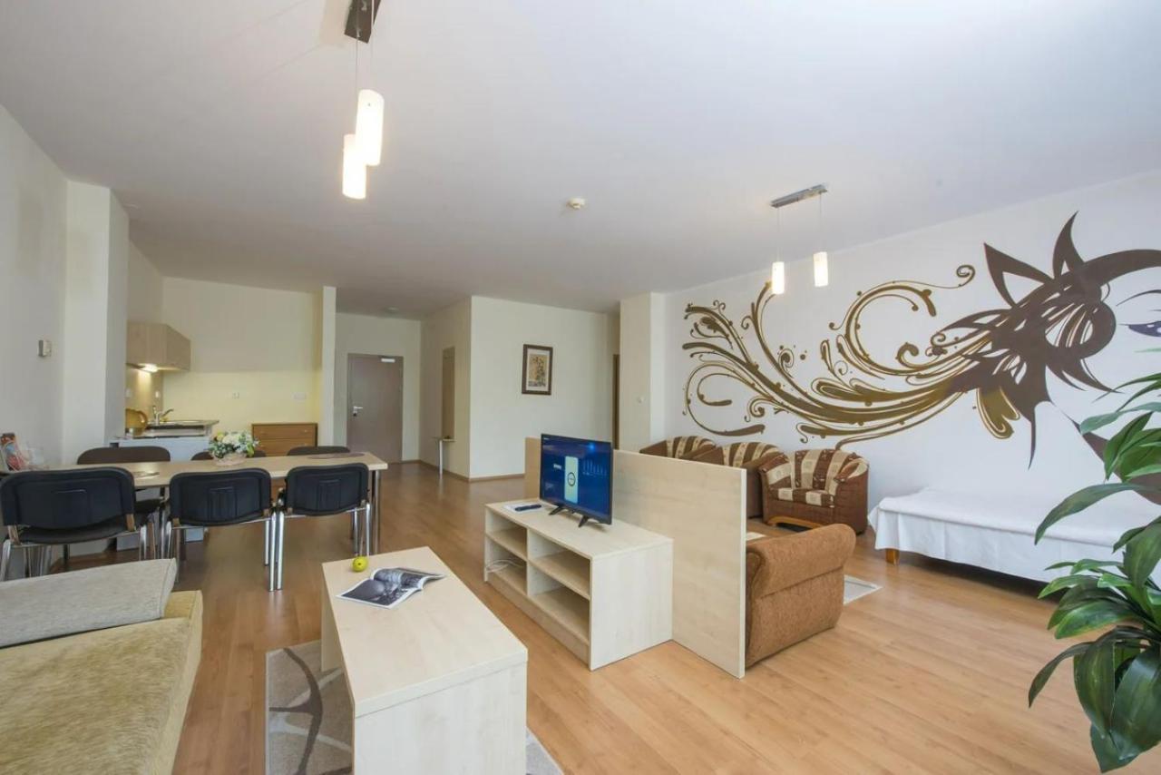 Hotel Spolcentrum Svit Εξωτερικό φωτογραφία