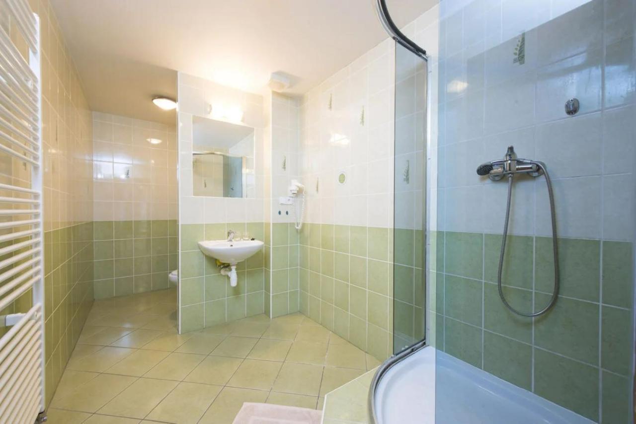 Hotel Spolcentrum Svit Εξωτερικό φωτογραφία