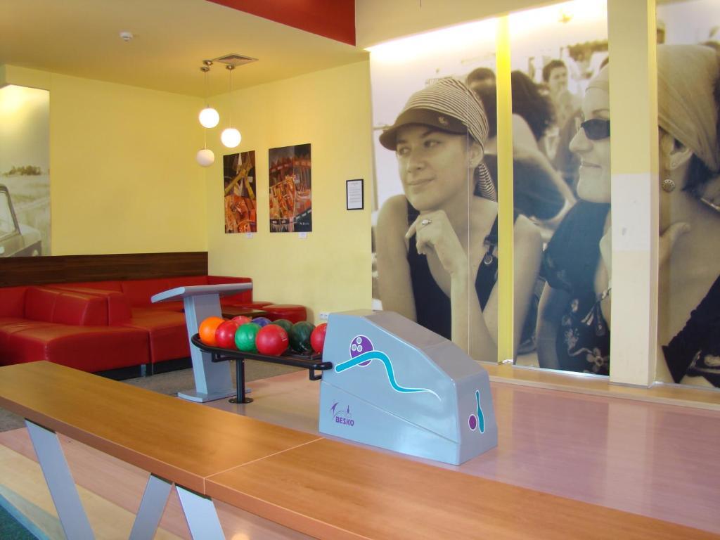 Hotel Spolcentrum Svit Εξωτερικό φωτογραφία